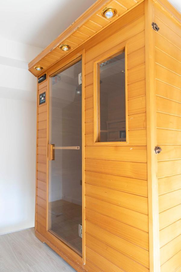 Magnifique Triplex Avec Sauna Plein Centre Ville Metz Esterno foto